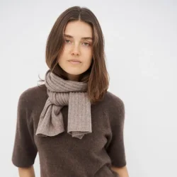 Sara t�rkl�de - Dark sand