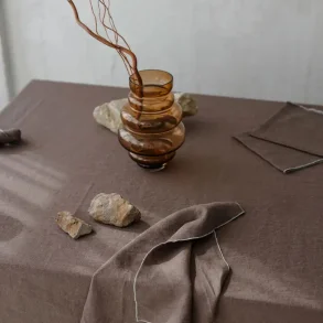 H�rdug med kontrastdetalje Sten-Kakao 